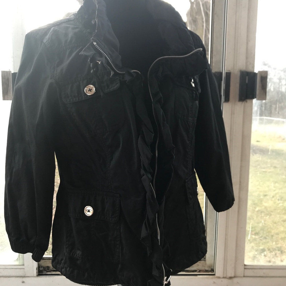 White House Black Market Black Ruffled Lapel Light Nylon Jacket Size 14